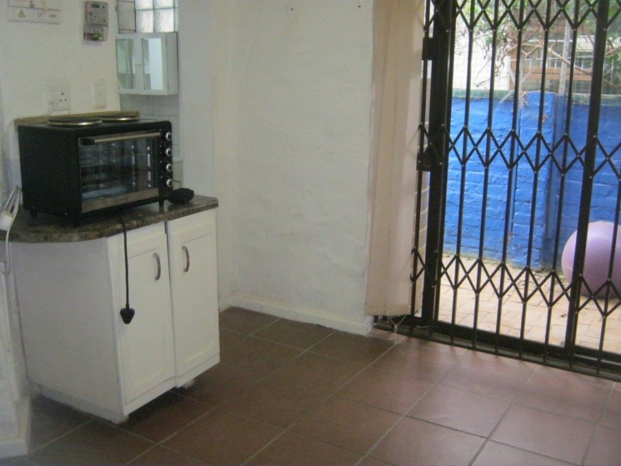 To Let 1 Bedroom Property for Rent in Strandvale Western Cape